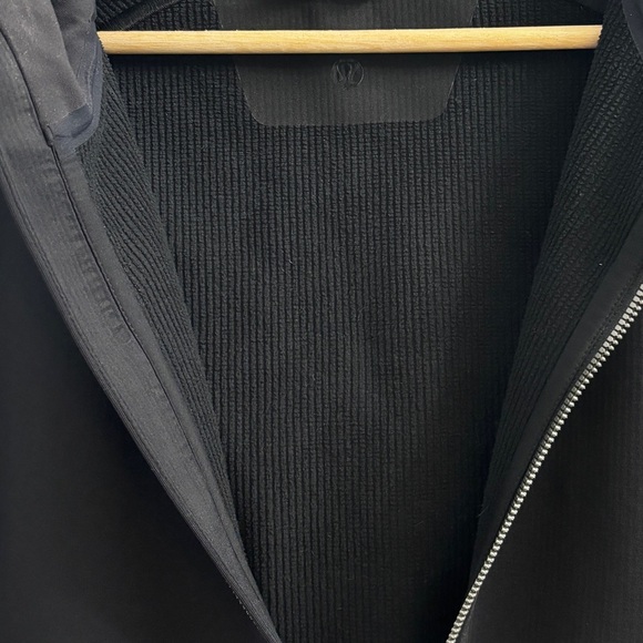 Lululemon Waterproof Jacket - Picture 4 of 4